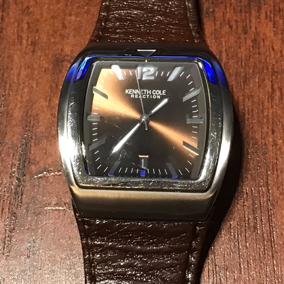 Kenneth Cole Watch - Picture 1 of 6